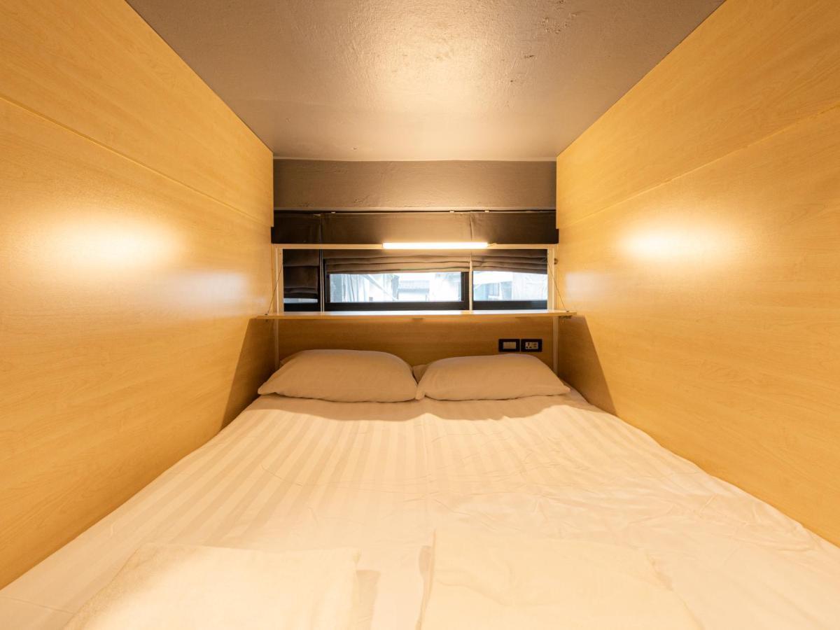 Khao San Social Capsule Hostel Μπανγκόκ Εξωτερικό φωτογραφία