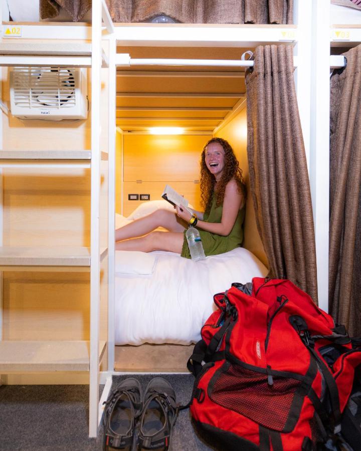Khao San Social Capsule Hostel Μπανγκόκ Εξωτερικό φωτογραφία