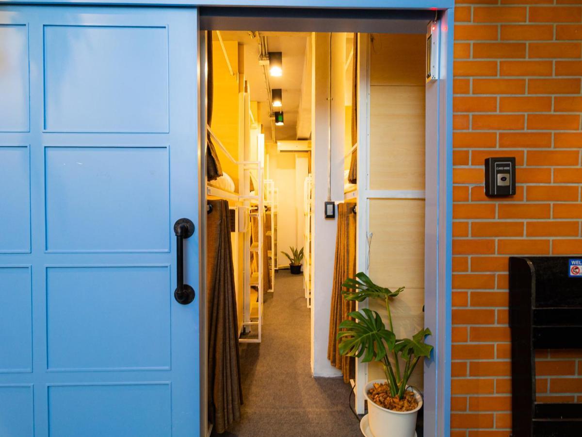 Khao San Social Capsule Hostel Μπανγκόκ Εξωτερικό φωτογραφία