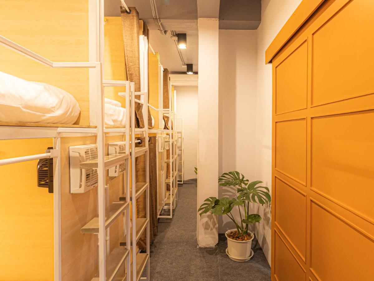 Khao San Social Capsule Hostel Μπανγκόκ Εξωτερικό φωτογραφία